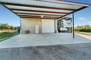 701 Milton Ct, Granbury, TX 76048 - Photo 33