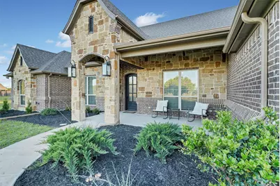 701 Milton Court, Granbury, TX 76048 - Photo 5