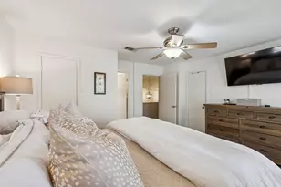 7623 Riverbrook Dr, Dallas, TX 75230 - Photo 17
