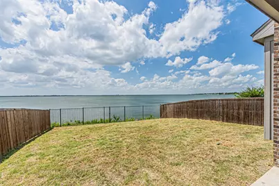 18140 Lakefront Court, Forney, TX 75126 - Photo 39