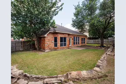 809 Camellia Court, DeSoto, TX 75115 - Photo 27