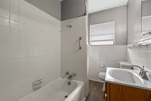 733 W 5th St, McGregor, TX 76657 - Photo 17