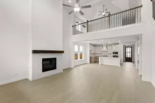 1020 Wheatland Dr, Justin, TX 76247 - Photo 5