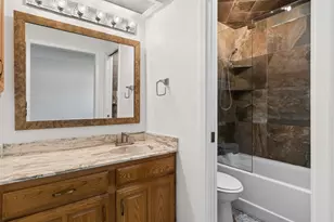 1104 Princeton Dr, Richardson, TX 75081 - Photo 11