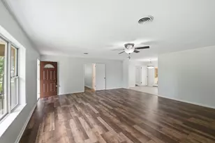 104 Kiowa Dr W, Gainesville, TX 76240 - Photo 13