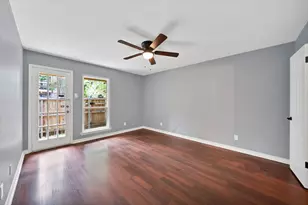 5750 Phoenix Dr, Dallas, TX 75231 - Photo 15