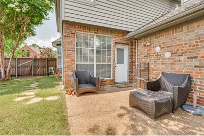 8714 Saddlehorn Drive, Irving, TX 75063 - Photo 23