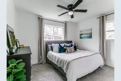 708 Oakwood Drive, Euless, TX 76040 - Photo 15