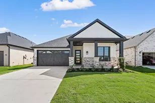 704 Blackbird Dr, Aledo, TX 76008 - Photo 1