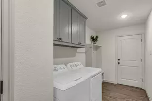 1025 Hereford Dr, Springtown, TX 76082 - Photo 17