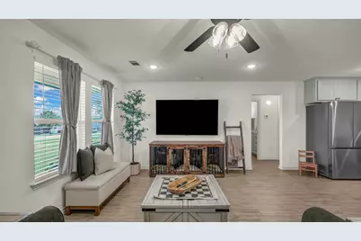 1025 Hereford Drive, Springtown, TX 76082 - Photo 9