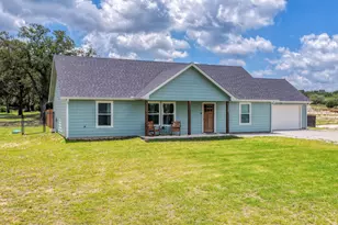 1025 Hereford Dr, Springtown, TX 76082 - Photo 3