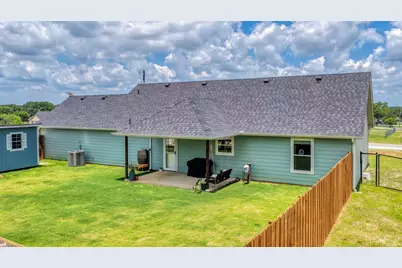 1025 Hereford Drive, Springtown, TX 76082 - Photo 29