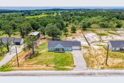 1025 Hereford Drive, Springtown, TX 76082 - Photo 33