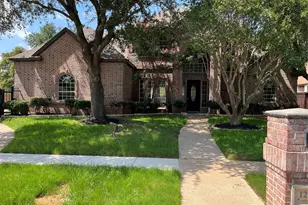 1201 Woodvale Dr, Bedford, TX 76021 - Photo 1