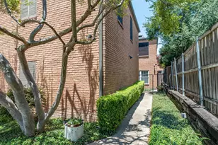 17365 Remington Park Cir, Dallas, TX 75252 - Photo 3
