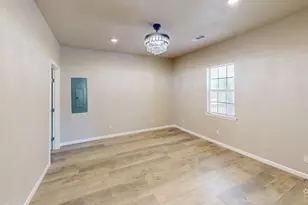2209 Wellington St, Greenville, TX 75401 - Photo 17