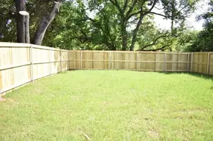 1216 W Nelson St, Denison, TX 75020 - Photo 19