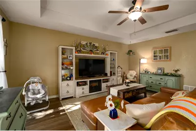 410 E Hazelwood Street, Princeton, TX 75407 - Photo 5