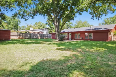808 Hilltop Drive, Weatherford, TX 76086 - Photo 23
