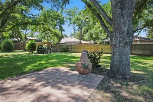 808 Hilltop Dr, Weatherford, TX 76086 - Photo 21