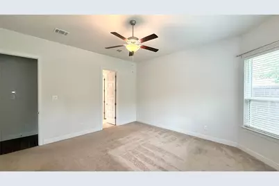 601 C-Bar Ranch Trail #27, Cedar Park, TX 78613 - Photo 11