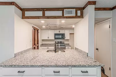 4643 Country Creek Drive #1090, Dallas, TX 75236 - Photo 17