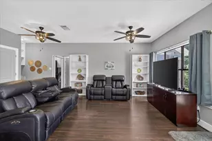 913 Keoki Ct, Tool, TX 75143 - Photo 9