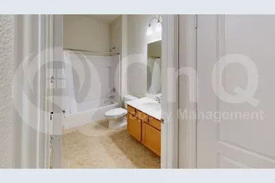 211 Copper Canyon Drive, Lewisville, TX 75067 - Photo 17