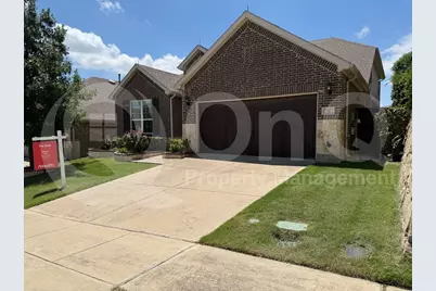211 Copper Canyon Drive, Lewisville, TX 75067 - Photo 23