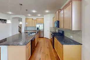 211 Copper Canyon Dr, Lewisville, TX 75067 - Photo 3
