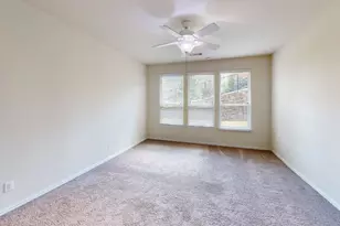 211 Copper Canyon Dr, Lewisville, TX 75067 - Photo 11