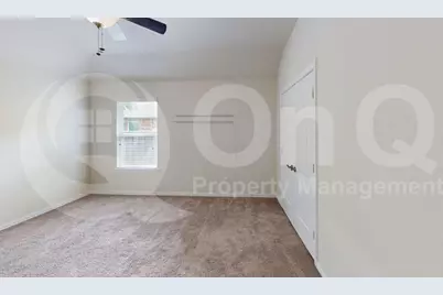 211 Copper Canyon Drive, Lewisville, TX 75067 - Photo 13