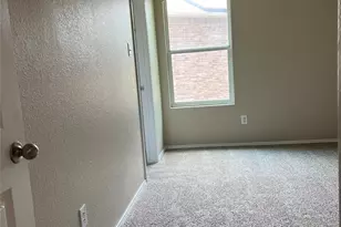 1717 Grassy View Dr, Fort Worth, TX 76177 - Photo 3