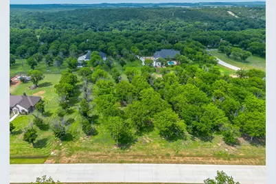 2184 E Landings N, Granbury, TX 76049 - Photo 13
