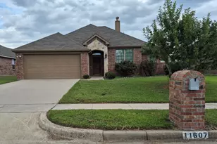 11607 Michele Dr, Greenville, TX 75402 - Photo 1