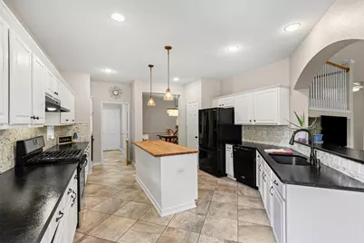 1475 Applewood Drive, Keller, TX 76248 - Photo 9