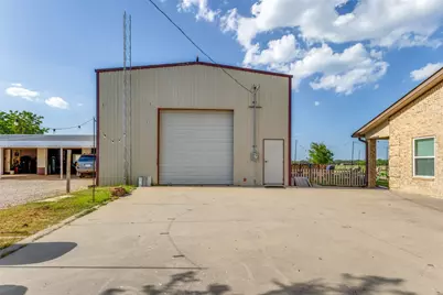 1590 Farm Road 2352, Sumner, TX 75486 - Photo 3