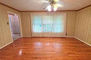 2522 Robin Ln, Garland, TX 75041 - Photo 11