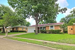 2522 Robin Ln, Garland, TX 75041 - Photo 3