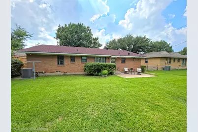 2522 Robin Lane, Garland, TX 75041 - Photo 33
