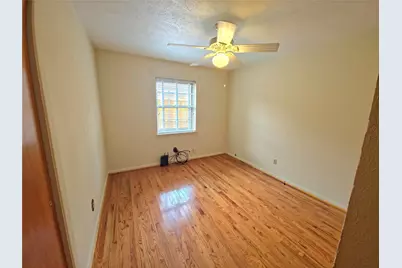 2522 Robin Lane, Garland, TX 75041 - Photo 27