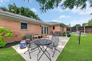 2838 Ermine Way, Farmers Branch, TX 75234 - Photo 23