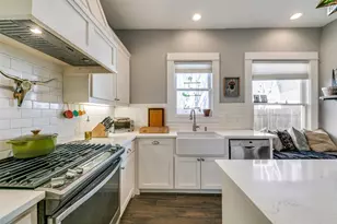 341 S Edgefield Ave, Dallas, TX 75208 - Photo 9