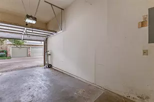 7151 Gaston Ave, Dallas, TX 75214 - Photo 11