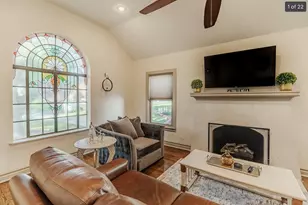 915 Stewart, Dallas, TX 75208 - Photo 5