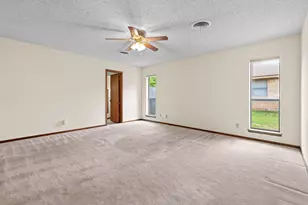 7641 John Carroll Dr, Abilene, TX 79606 - Photo 17
