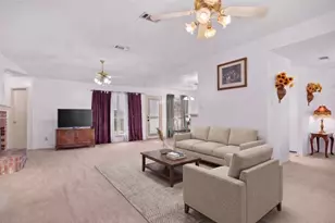 2020 Creek Royal Dr, Mesquite, TX 75181 - Photo 3