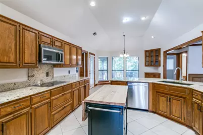 7921 Kendra Lane, North Richland Hills, TX 76182 - Photo 5