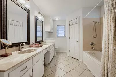 2025 Redwood Trail, Grapevine, TX 76051 - Photo 17